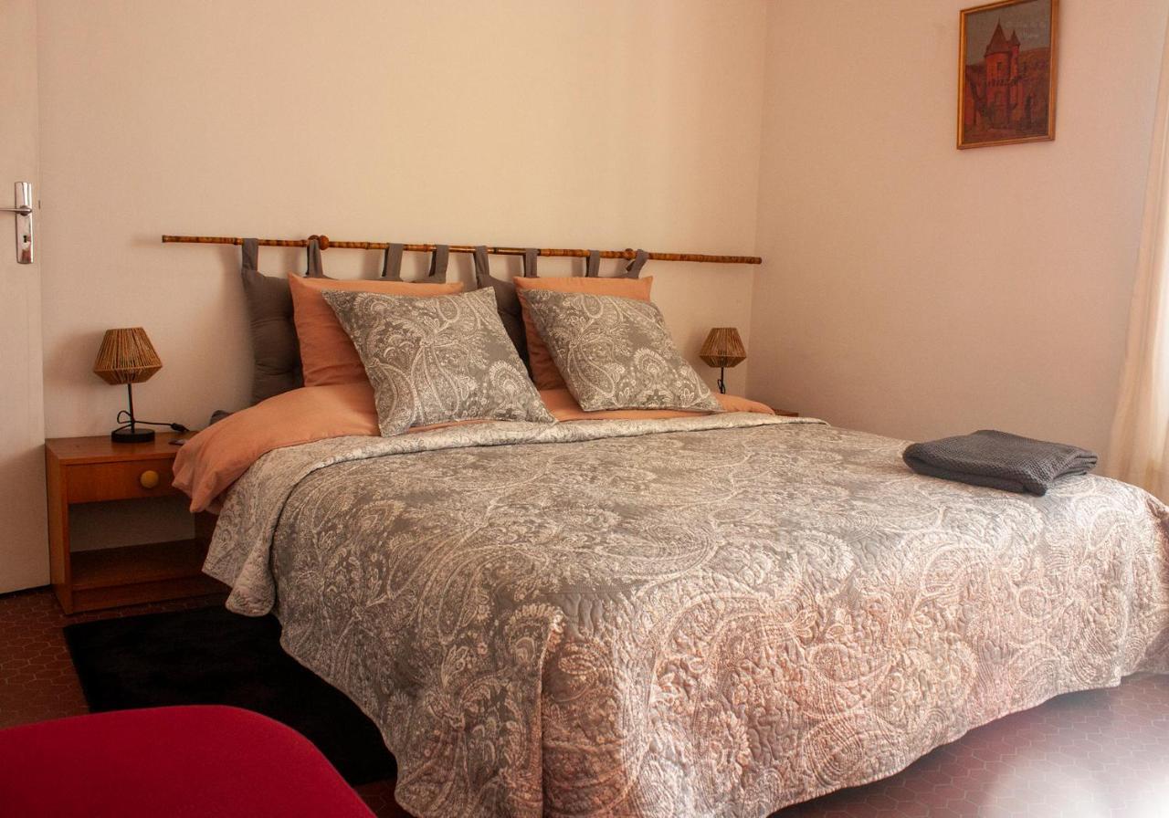 Vue Sur La Vezere Bed & Breakfast Treignac Exterior photo